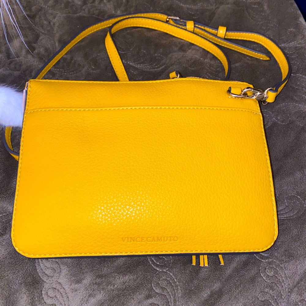 Vince Camuto Hand bag